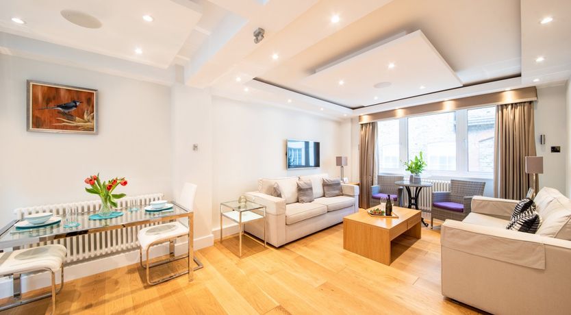 Photo of The Mayfair Marquess