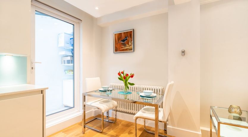 Photo of The Mayfair Marquess