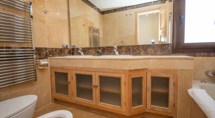 Photo of Marina Muse