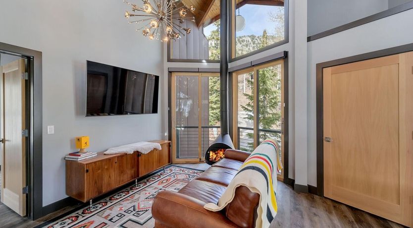 Photo of Sylvan Skyline