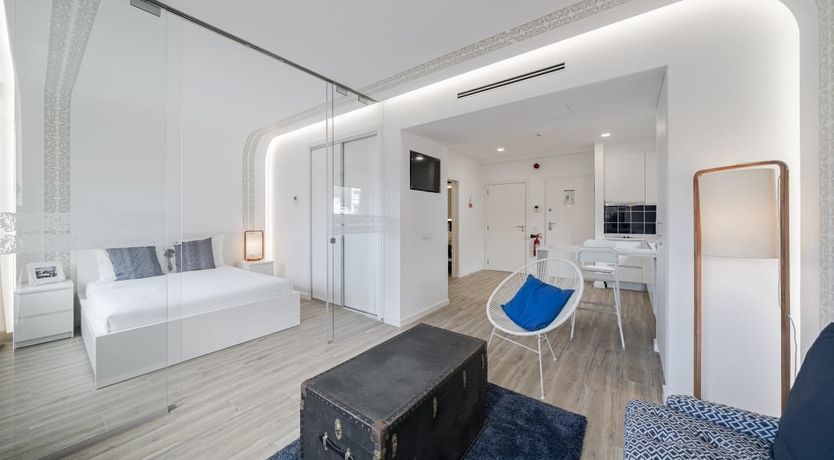 Photo of The Golden Thread