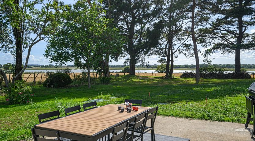 Photo of Cobblestones & Cool Waters