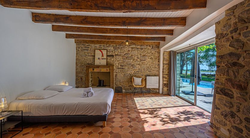 Photo of Cobblestones & Cool Waters