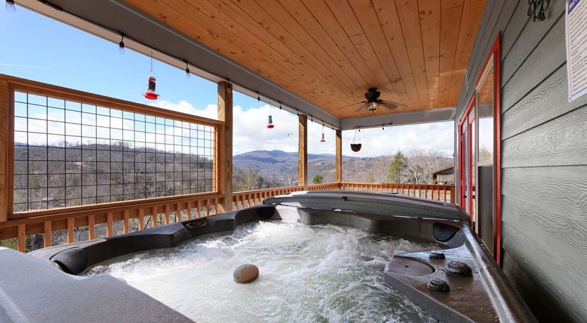 Photo of Roaring River Lodge