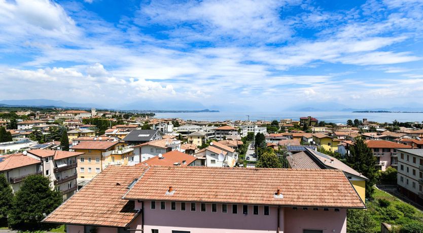Photo of Cartwheels by the Lake