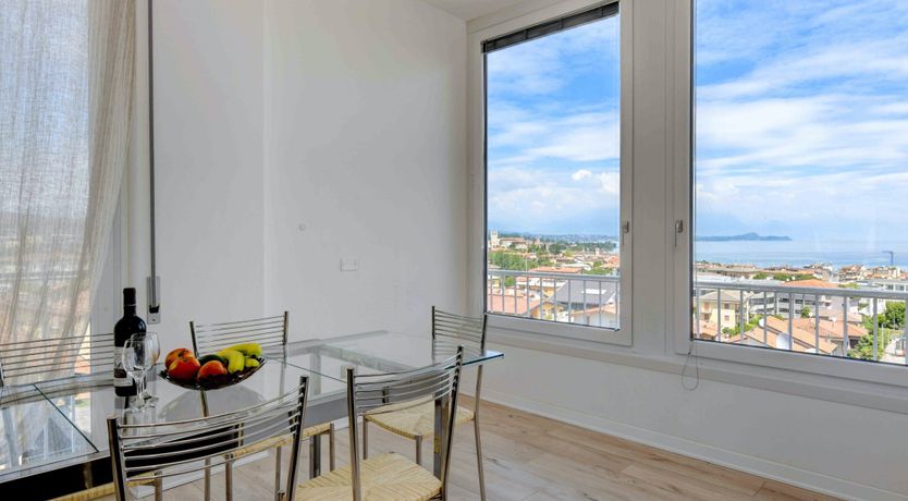 Photo of Cartwheels by the Lake