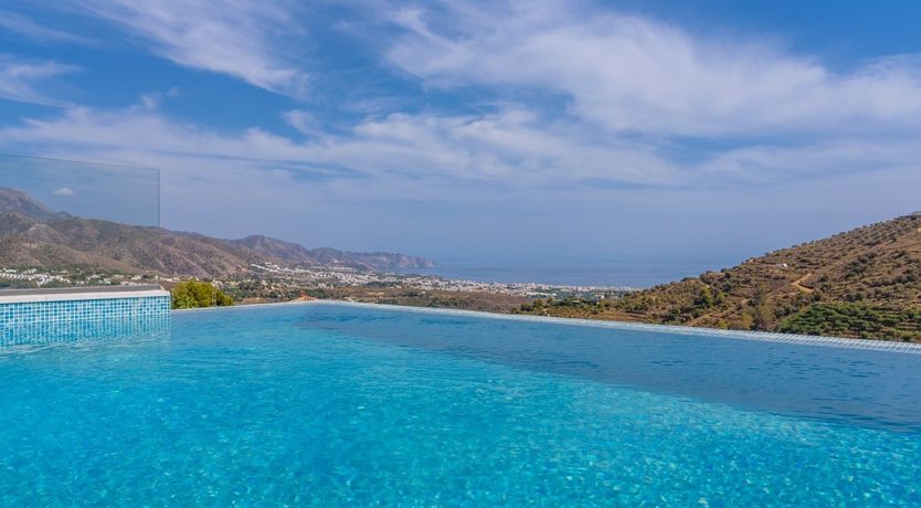 Photo of The Mountain Breeze