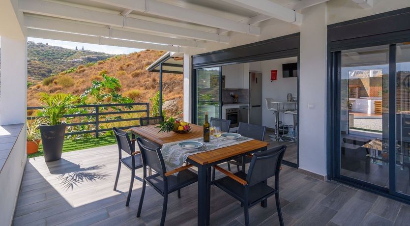 Photo of The Mountain Breeze