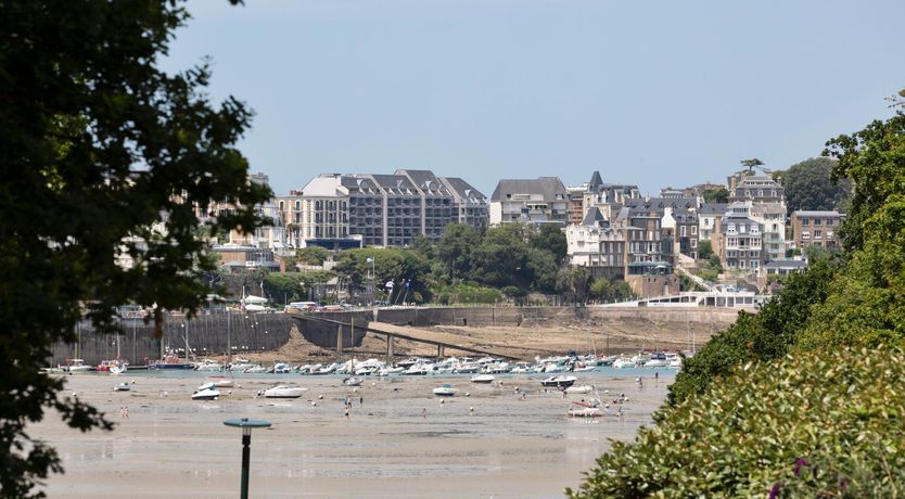 Photo of Primrose Sea