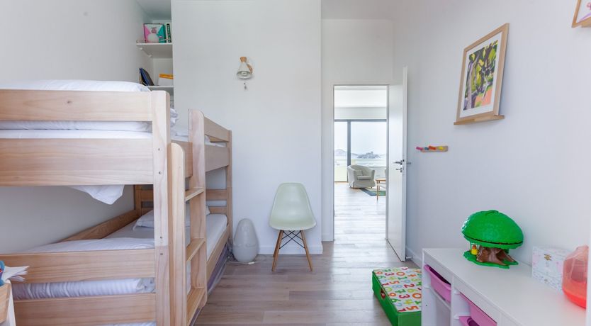 Photo of C'est Bleu, C'est Belle