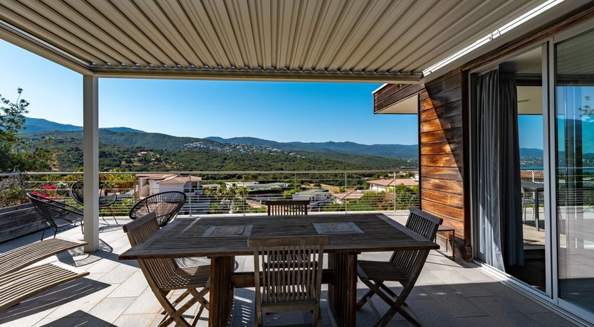 Photo of Distant Dreams