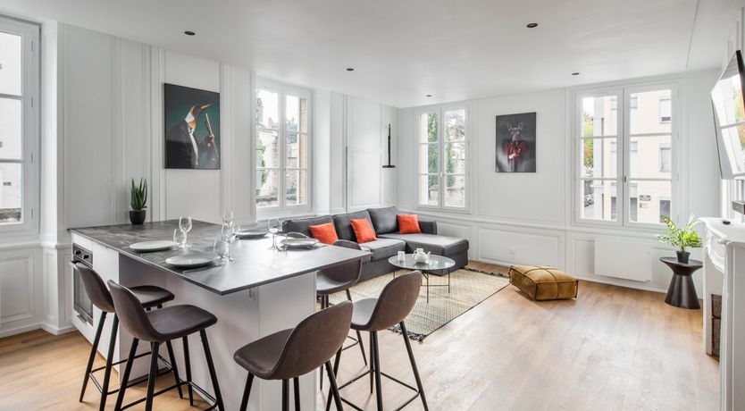 Photo of The Golden Acorn