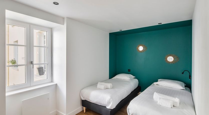 Photo of The Golden Acorn