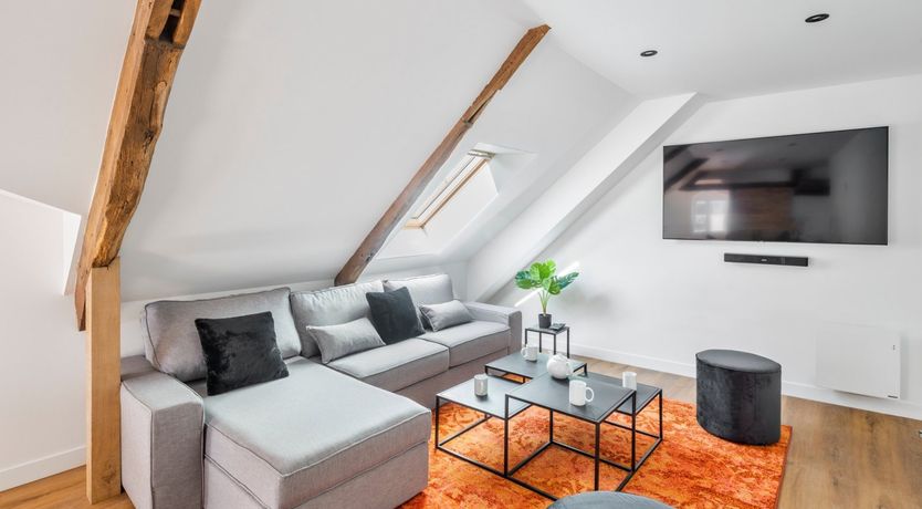 Photo of A Standing Ovation