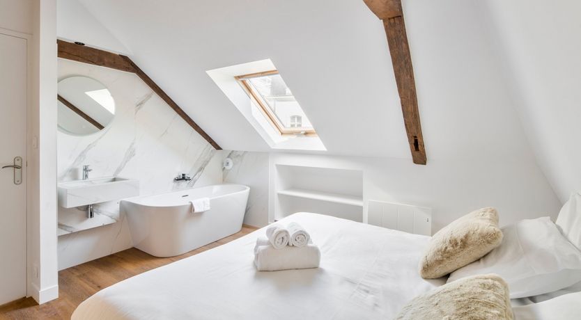 Photo of A Standing Ovation