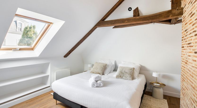 Photo of A Standing Ovation