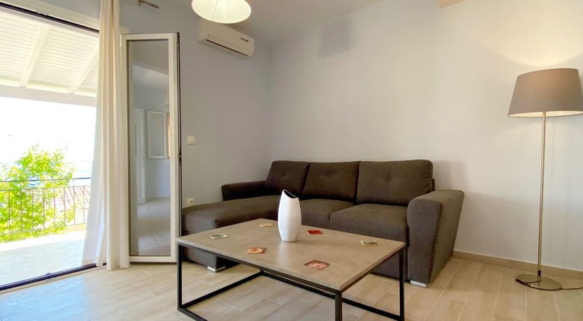 Photo of Ionian Vines