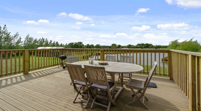 Photo of Lakeside Smial