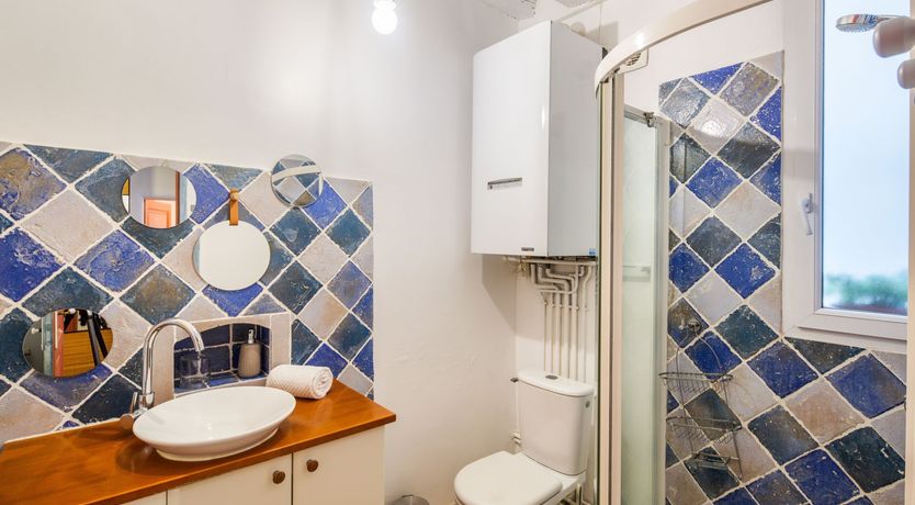 Photo of Castle & Courtyard