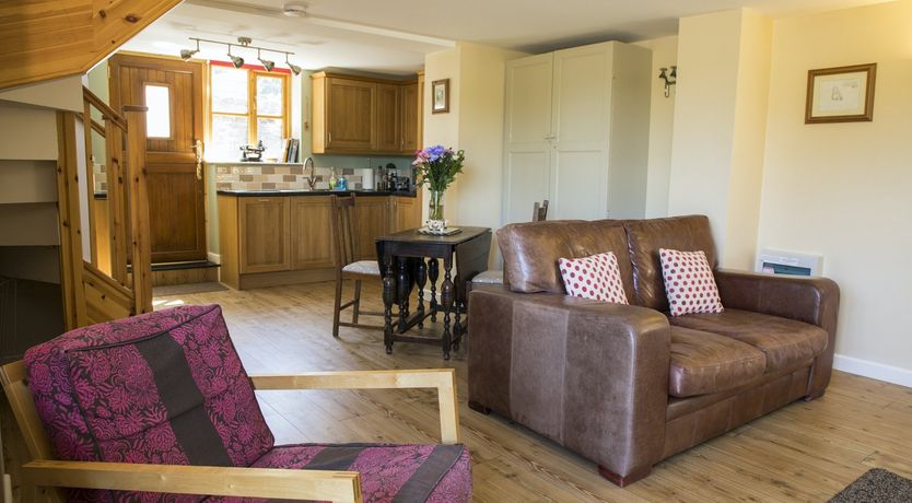 Photo of Happy as a Lark