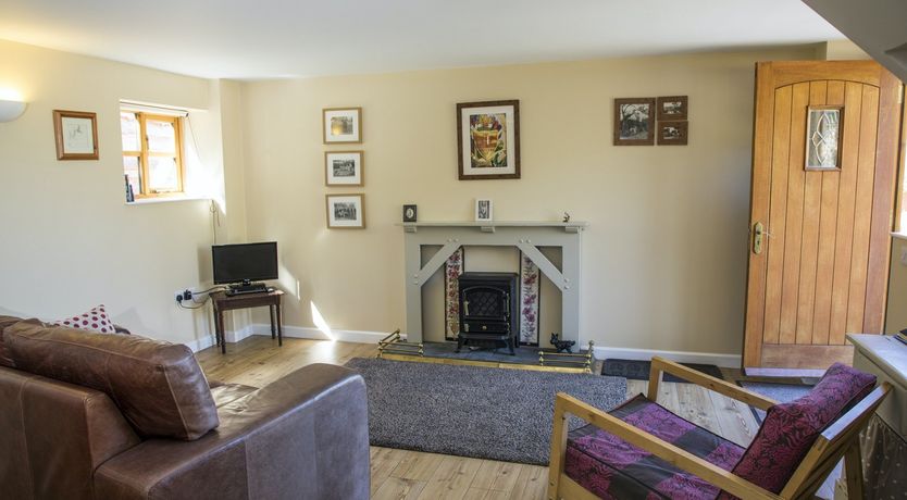 Photo of Happy as a Lark