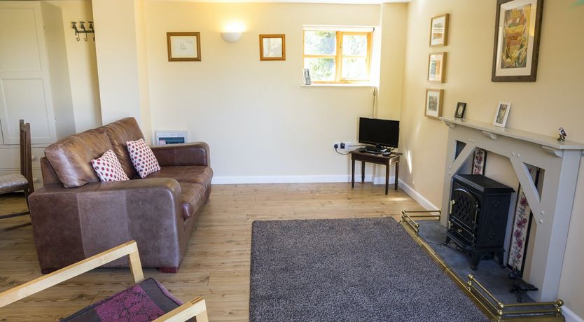 Photo of Happy as a Lark