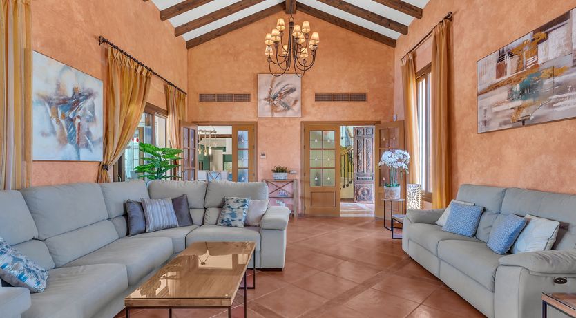 Photo of One Foot in Sea