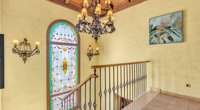 Photo of One Foot in Sea