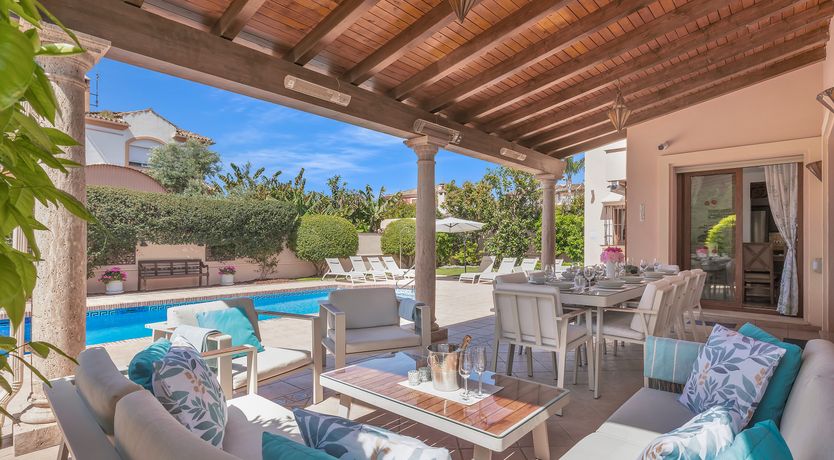 Photo of One Foot in Sea