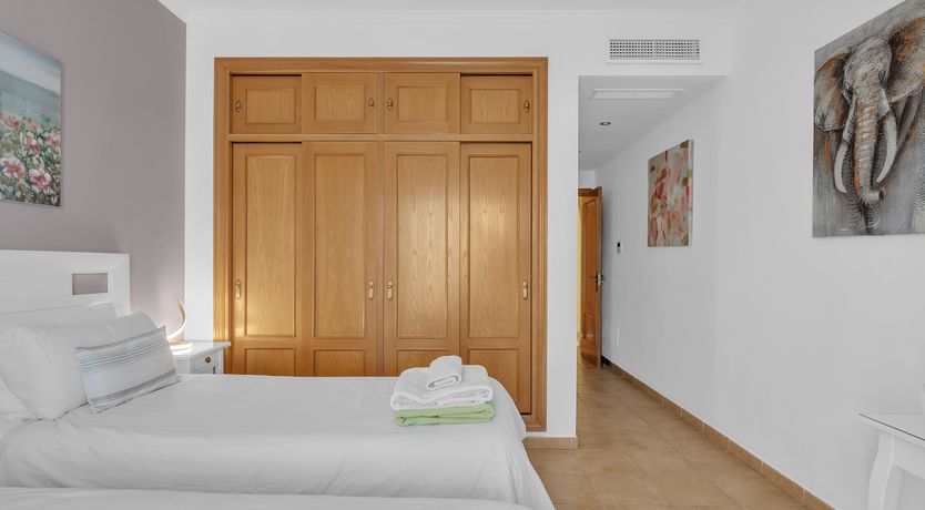 Photo of One Foot in Sea