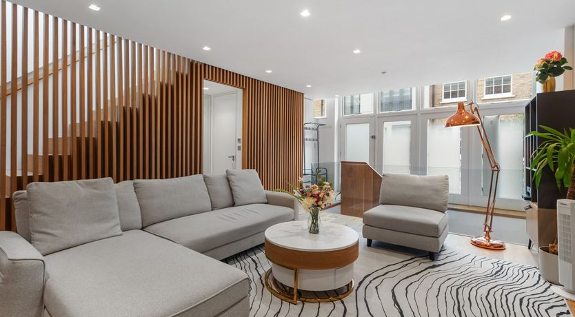 Photo of On the Cobbles