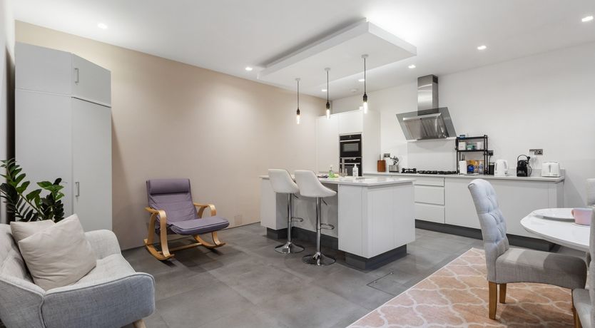 Photo of On the Cobbles