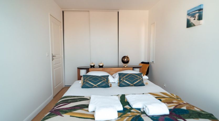 Photo of Oyster Cove