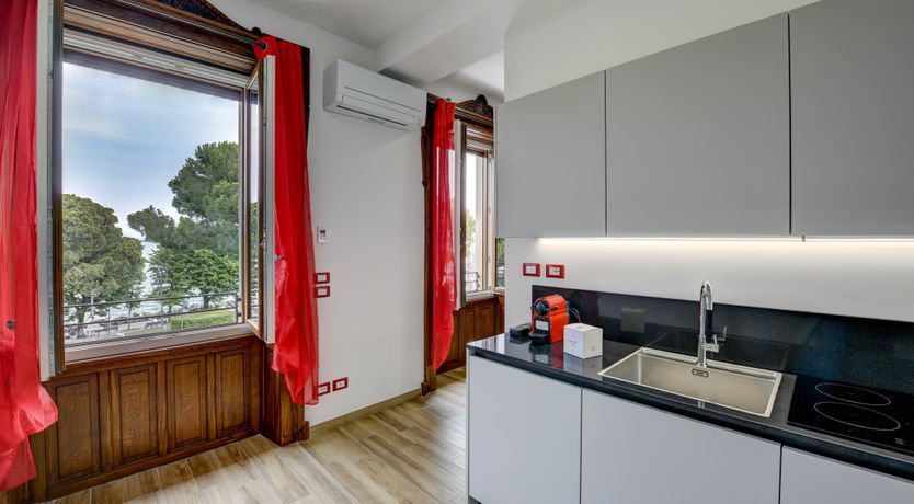 Photo of Cherry Slate