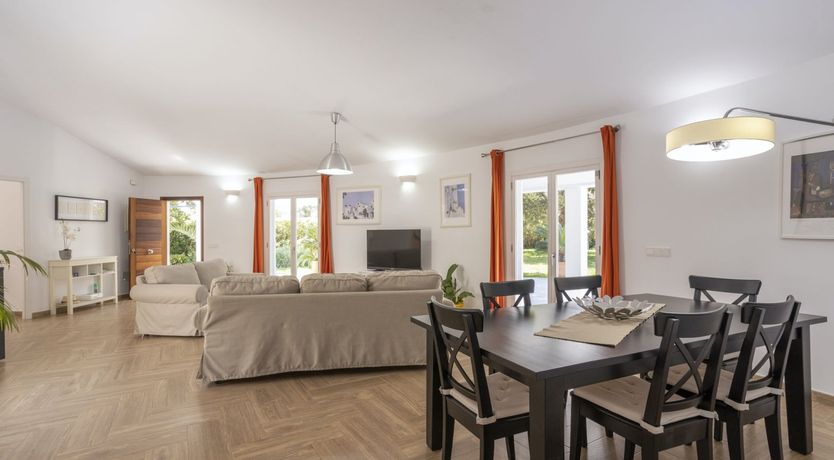 Photo of Sophistication in Simplicity