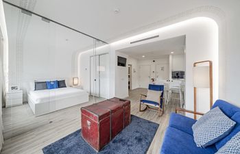 Treads of Life Apartment