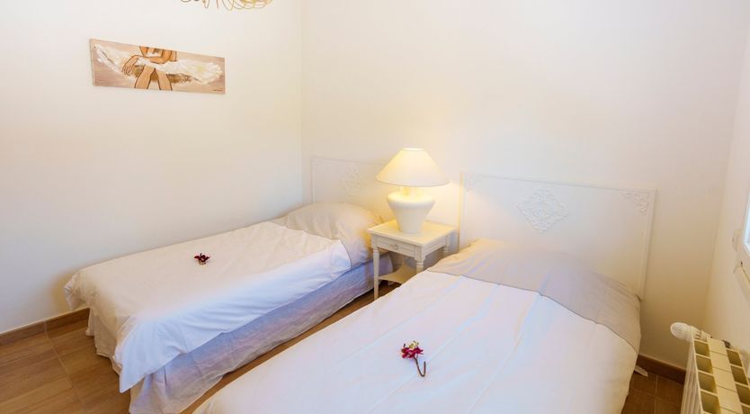 Photo of Nurra's Orchid