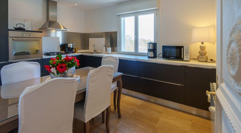 Photo of Nurra's Orchid