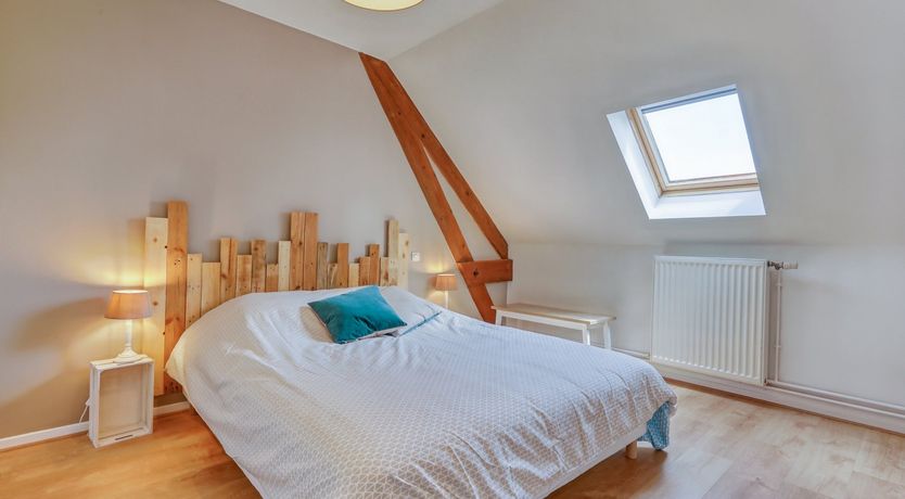 Photo of Castle & Orchard