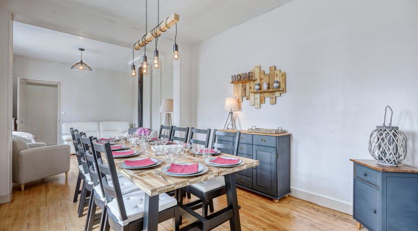 Photo of Castle & Orchard