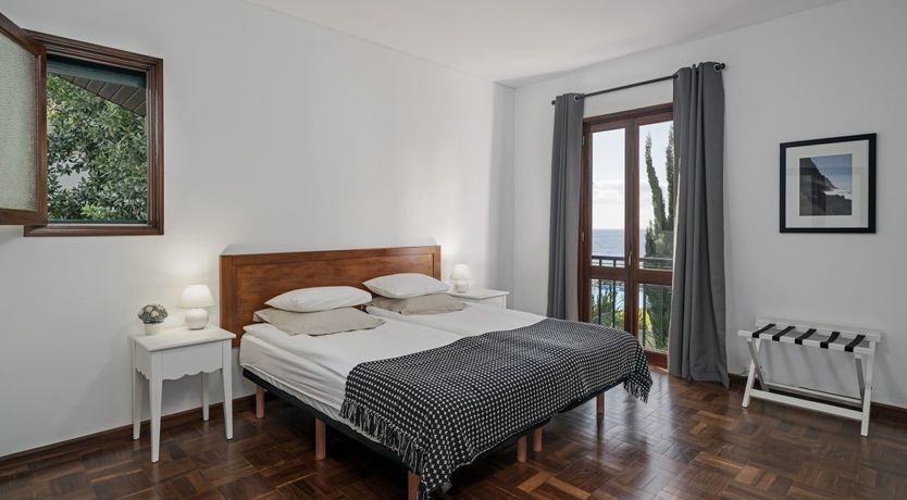 Photo of Cliffside Oasis