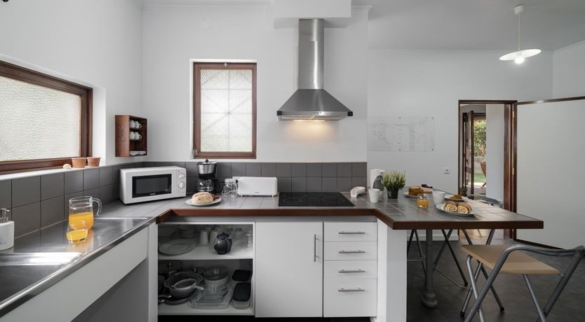 Photo of Cliffside Oasis