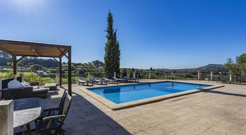 Photo of Olive & Ochre