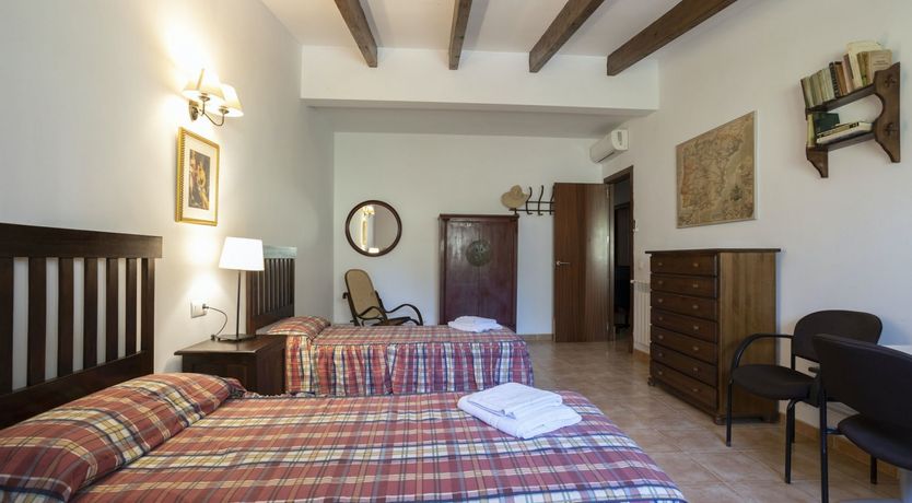 Photo of Olive & Ochre