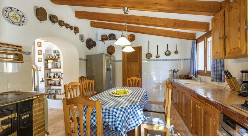 Photo of Olive & Ochre