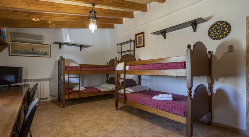 Photo of Olive & Ochre