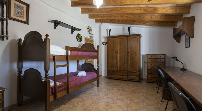 Photo of Olive & Ochre