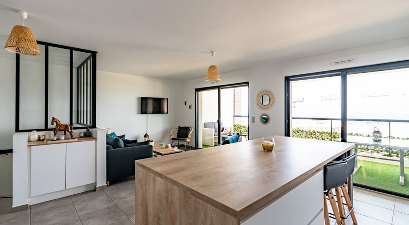 Photo of Myrtle & Mint