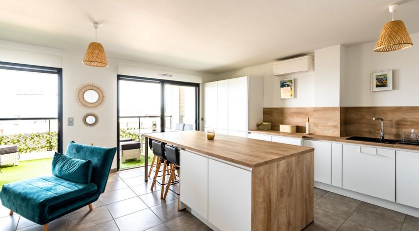 Photo of Myrtle & Mint