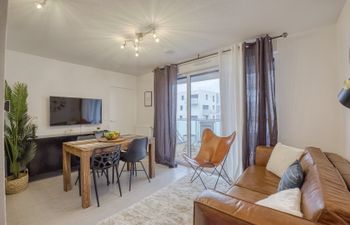 Chez Voltaire Apartment